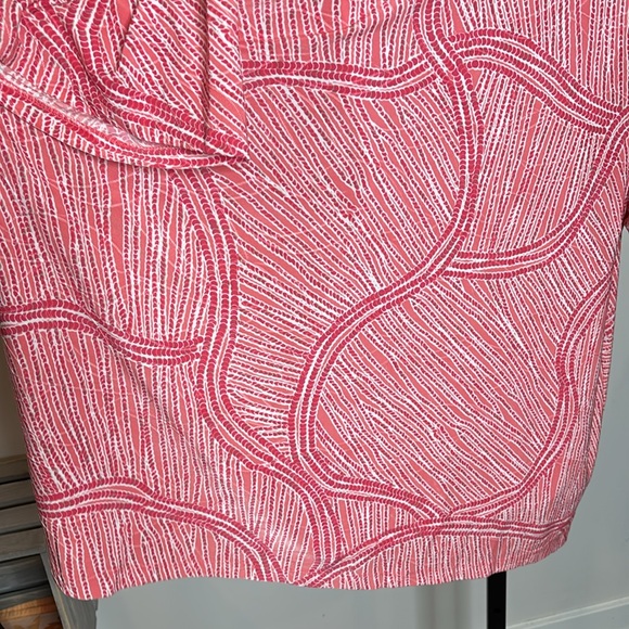 32…Croft & Barrow | Pretty Pink & Coral Stretchy Top - Size 3X - Picture 10 of 12